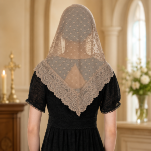 Velo o Mantilla  de  Color Beige